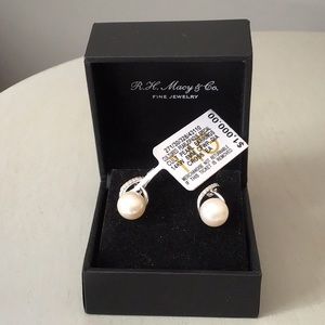 NWT 14k White Gold 8mm Cultured Pearl w/ d…